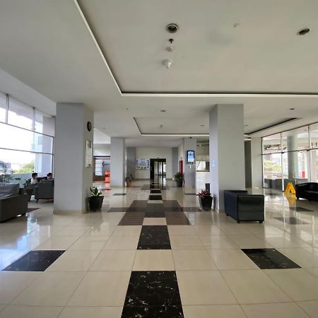 Easton Park Residence Jatinangor - Giandara Sayang Экстерьер фото